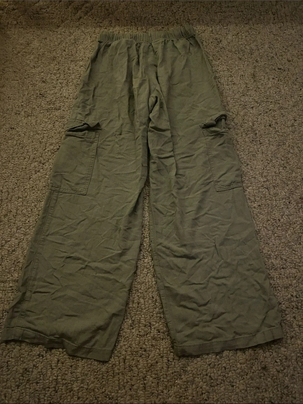 H&M Olive Green Wide-Leg Cargo Pants - Picture 2 of 7